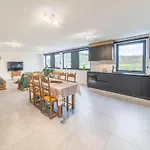 Le Vol Du Milan Premium Villa With Pool