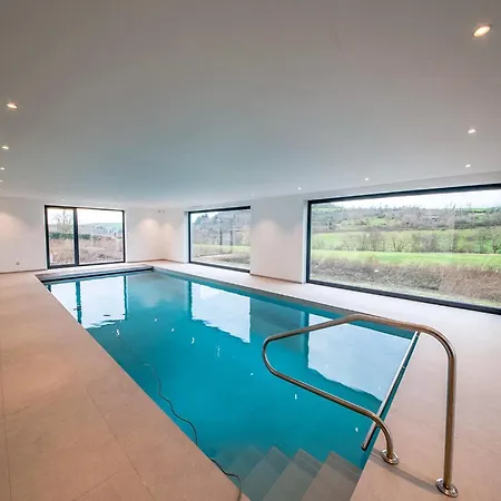 Villa Modern In With Pool Forrieres