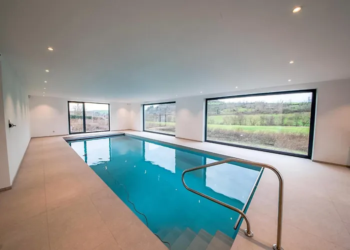 Villa Modern In With Pool Forrieres